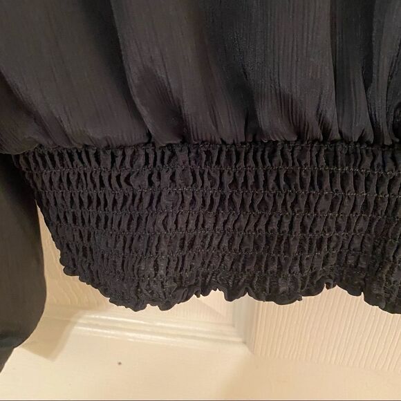 VINTAGE NEW EDITION BLACK BLOUSE - Picture 3 of 4